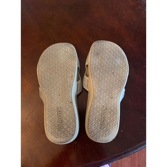Vionic’s slippers women’s size 7 - Picture 3 of 7
